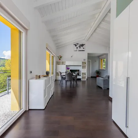 Apartamento & Whispers - Among And Switzerland *