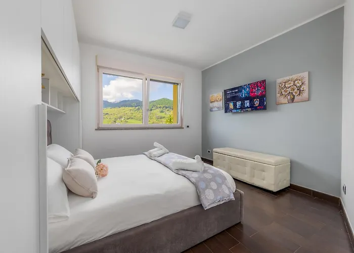 Lake&whispers - Among Como&switzerland Appartement *